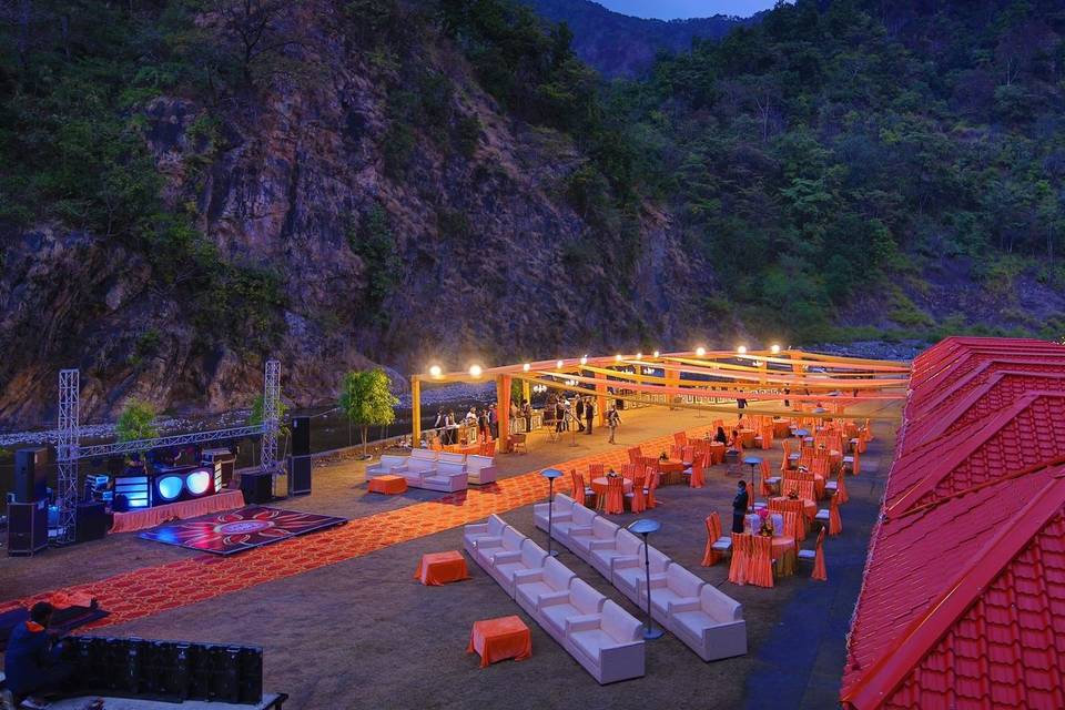Riverside wedding mandap at Nirvana River Resort Rishikesh
